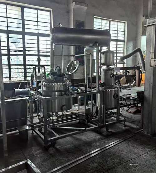 中药洗发水如何高效生产?萃取设备实现高浓度提取+快速出料